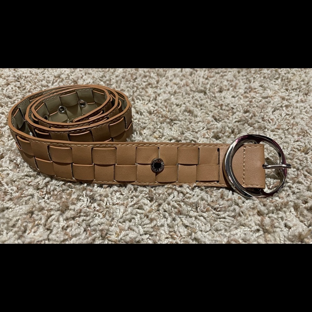 Steve Madden belt